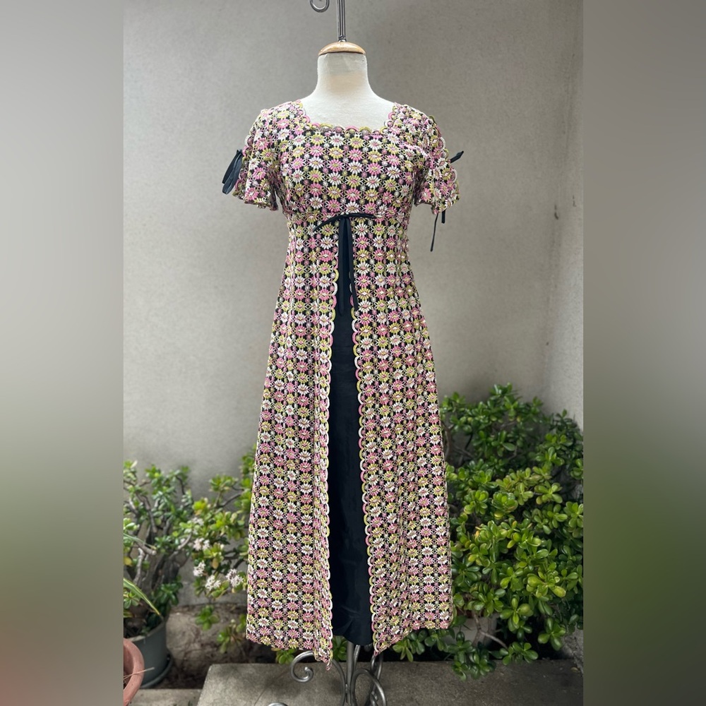 Vintage 70s maxi dress empire waist embroidered lace black lining Sz XS handmade - Picture 8 of 13